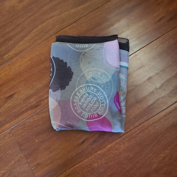 Louis Vuitton Long Silk Scarf - Picture 10 of 11